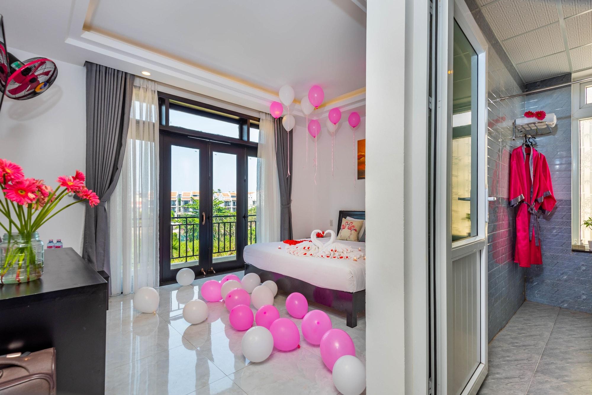Flamingo Villa Homestay - Big Rooms With Balcony - Close To Hoi An Old Town 200M & Temple Bridge - Large Outside Pool For Sun Bathing Exterior photo