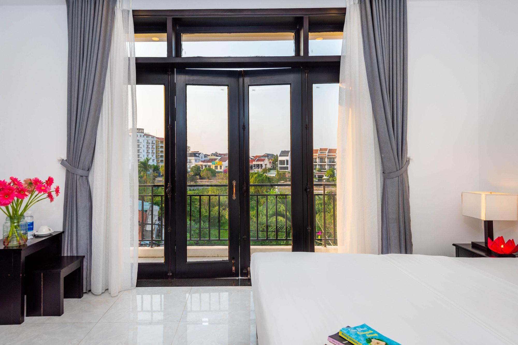 Flamingo Villa Homestay - Big Rooms With Balcony - Close To Hoi An Old Town 200M & Temple Bridge - Large Outside Pool For Sun Bathing Exterior photo