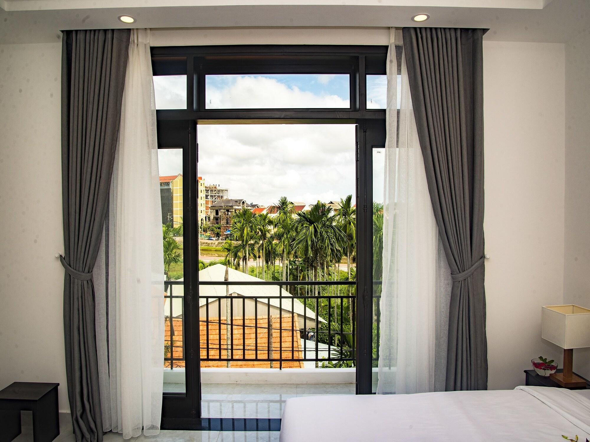 Flamingo Villa Homestay - Big Rooms With Balcony - Close To Hoi An Old Town 200M & Temple Bridge - Large Outside Pool For Sun Bathing Exterior photo