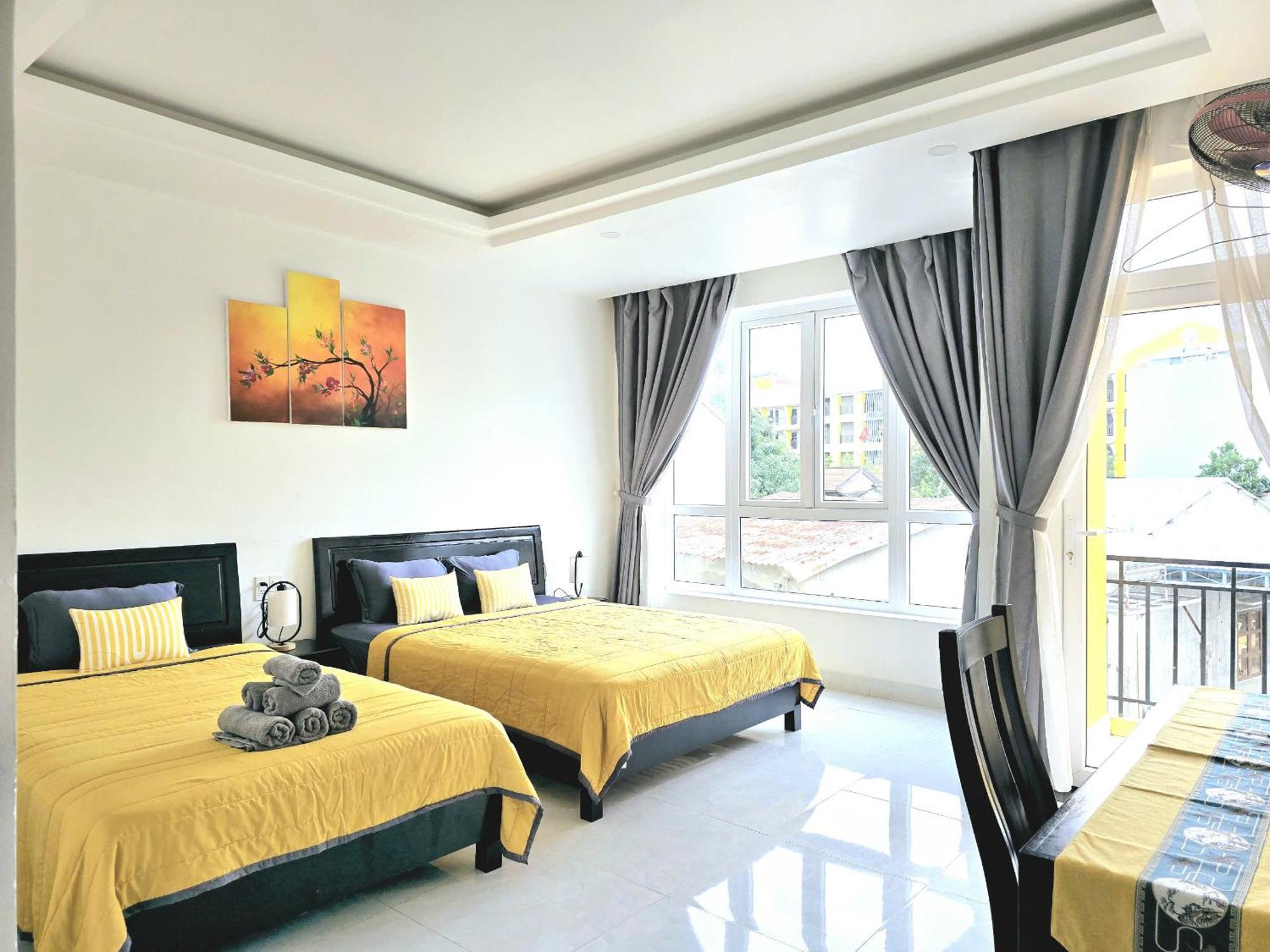 Flamingo Villa Homestay - Big Rooms With Balcony - Close To Hoi An Old Town 200M & Temple Bridge - Large Outside Pool For Sun Bathing Exterior photo