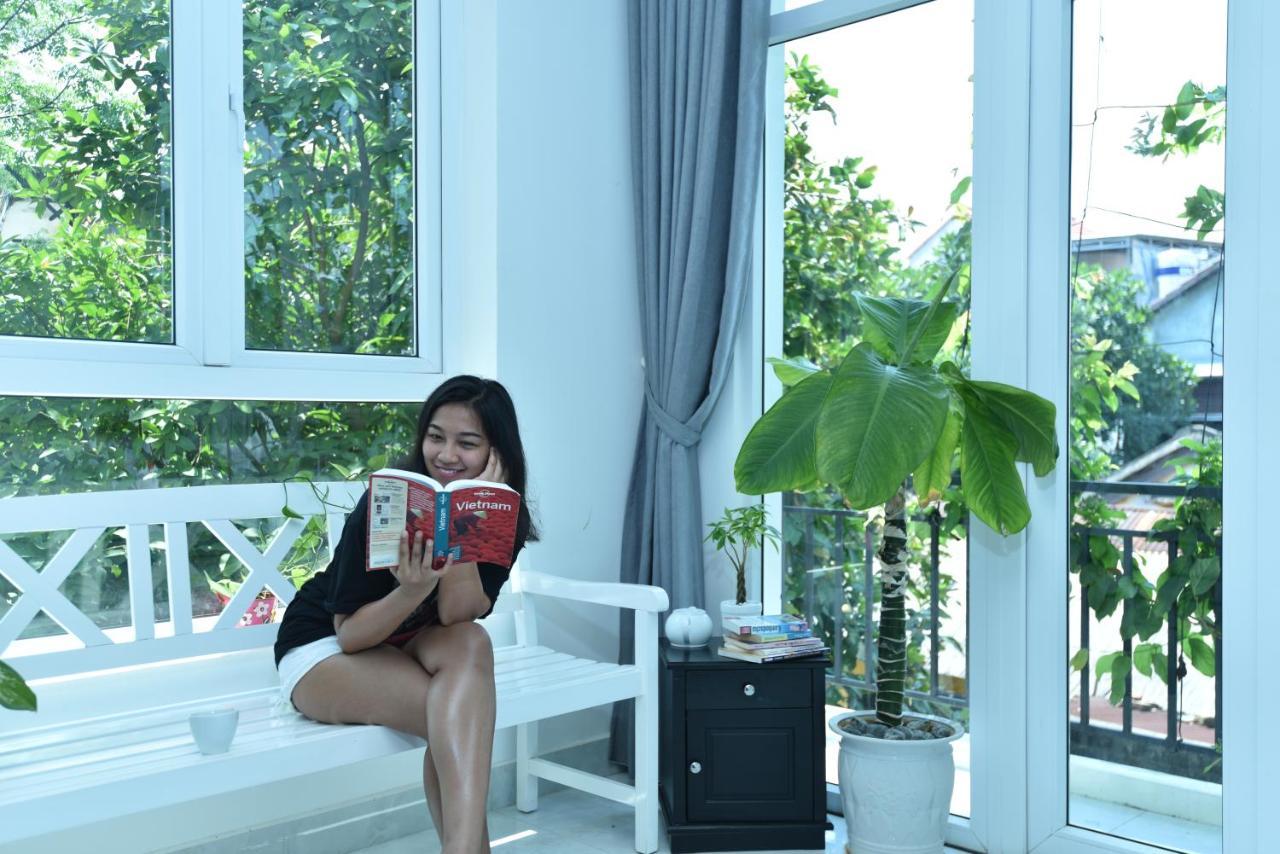 Flamingo Villa Homestay - Big Rooms With Balcony - Close To Hoi An Old Town 200M & Temple Bridge - Large Outside Pool For Sun Bathing Exterior photo
