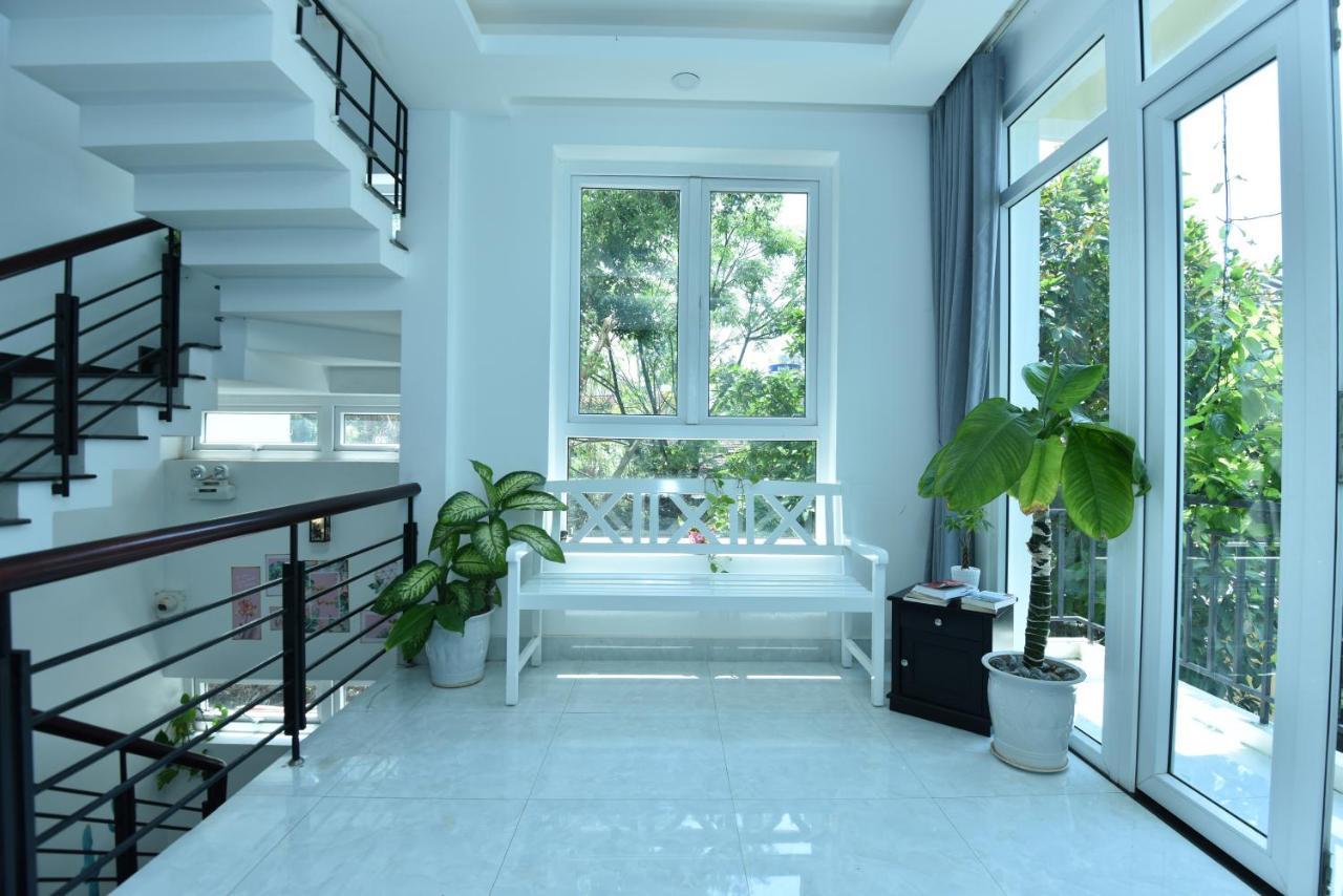 Flamingo Villa Homestay - Big Rooms With Balcony - Close To Hoi An Old Town 200M & Temple Bridge - Large Outside Pool For Sun Bathing Exterior photo
